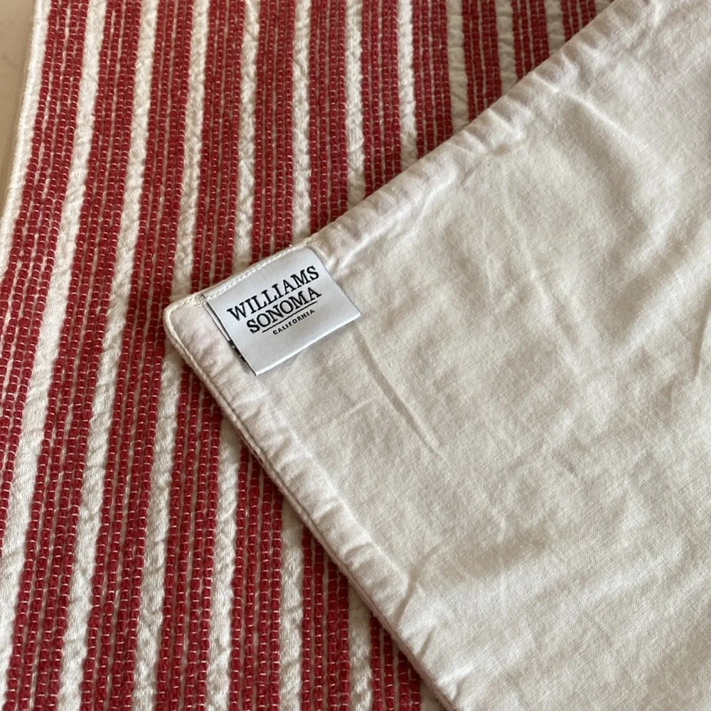 Williams Sonoma Red and White Striped Placemats Set of 6
